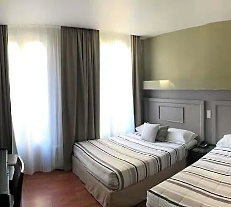 Cosmotel Hotel 3*