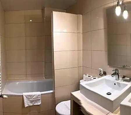 Cosmotel Hotel Paris