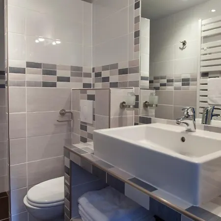 Cosmotel Marais Republique 3* Paris