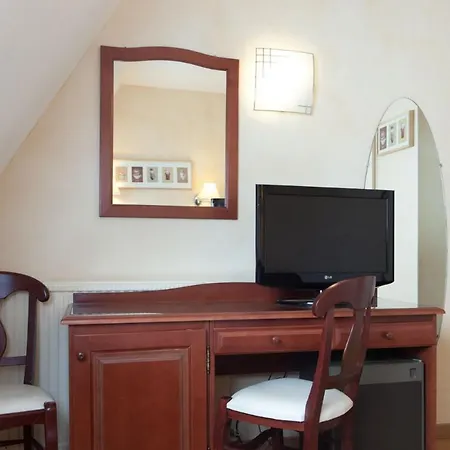 Cosmotel 3* Париж