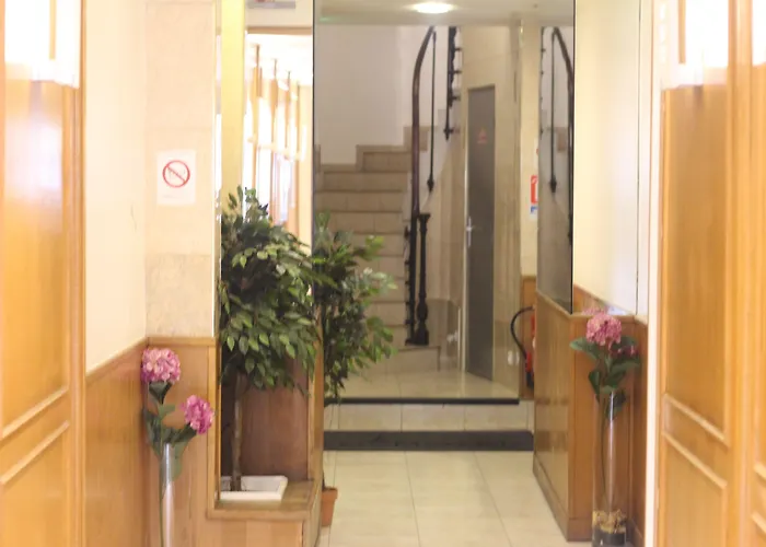 Cosmotel Hotel París