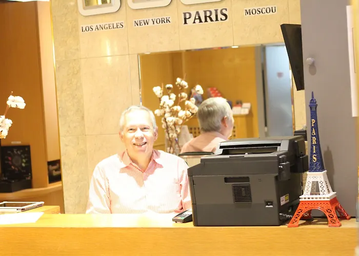 Ξενοδοχείο Cosmotel Παρίσι