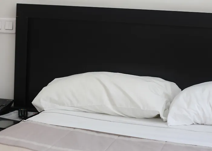 Cosmotel 3* Παρίσι