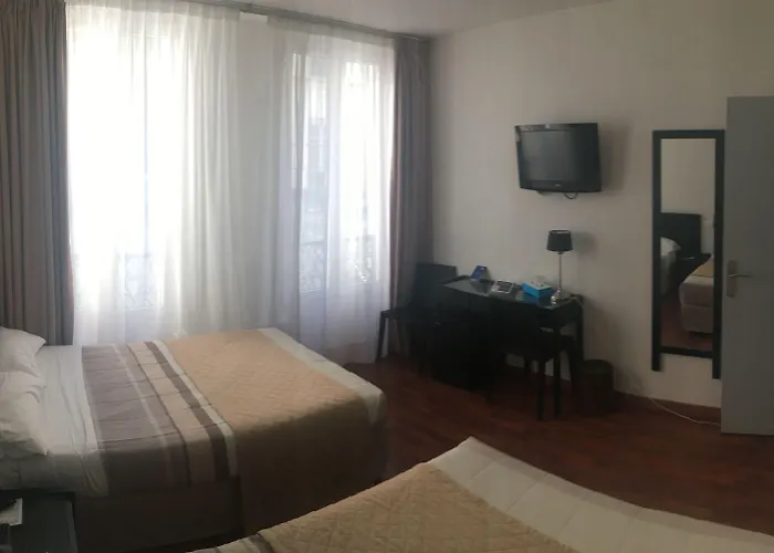 Hotel Cosmotel 3*