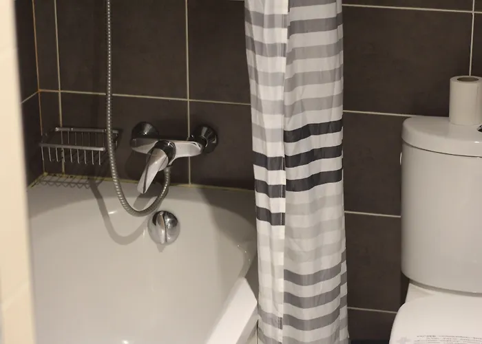 Ξενοδοχείο Cosmotel 3*