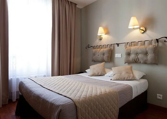 Cosmotel Hotel París