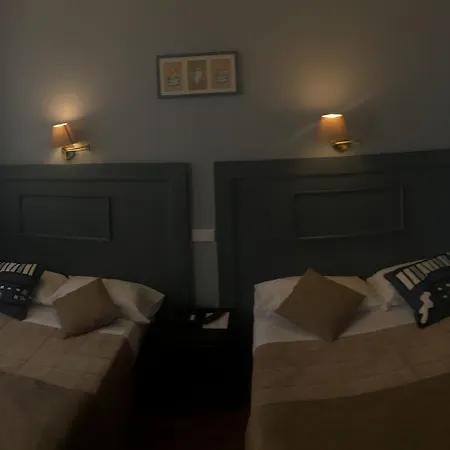 Otel Cosmotel