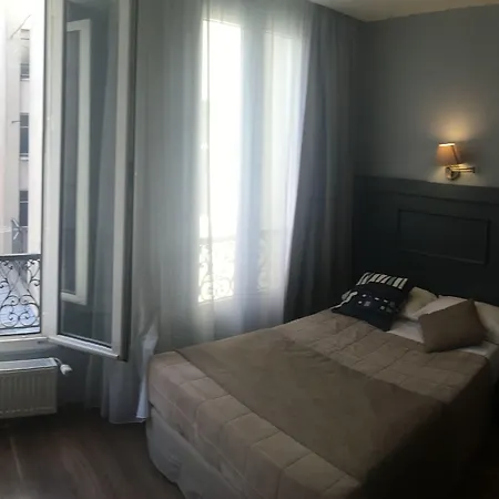 Cosmotel Otel 3*