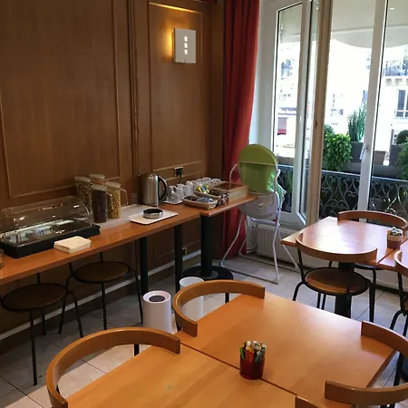 Otel Cosmotel Paris