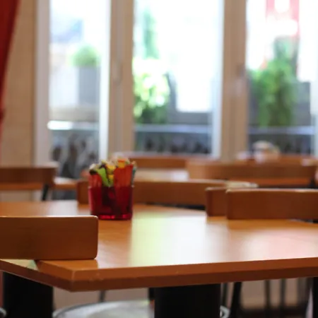 Cosmotel Otel Paris
