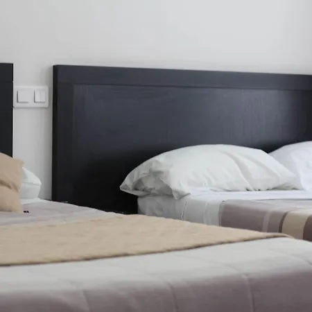 Cosmotel 3* Paris