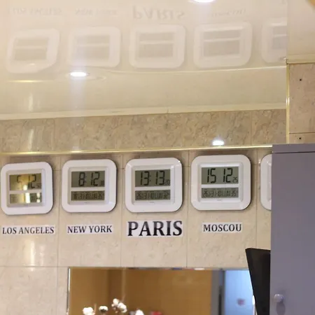 Cosmotel Hotel Paris